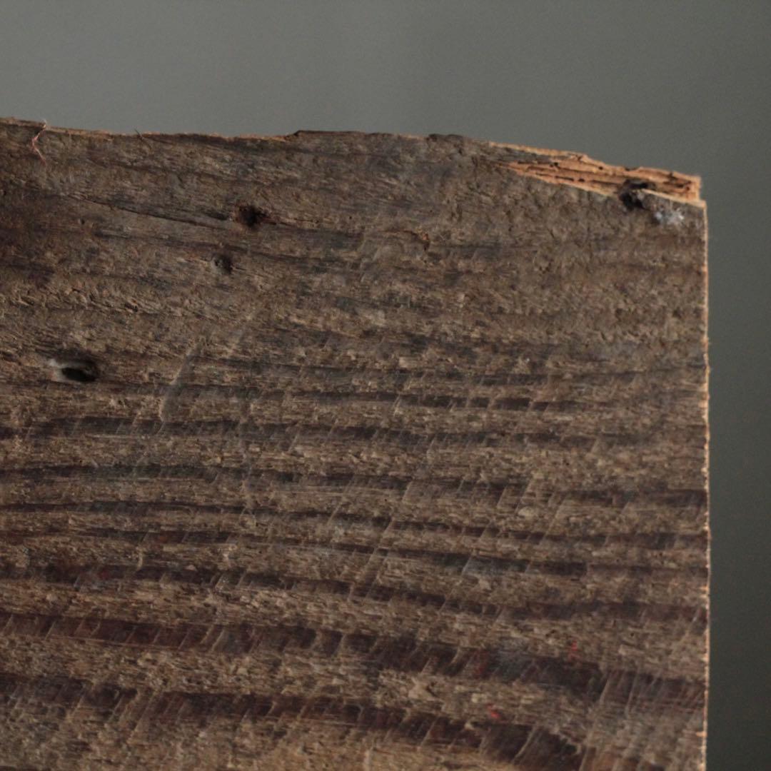 枯れ板 松の 古材 敷板 徳利と盃をのせて独酌の盆に 古道具 No.2 オブジェ