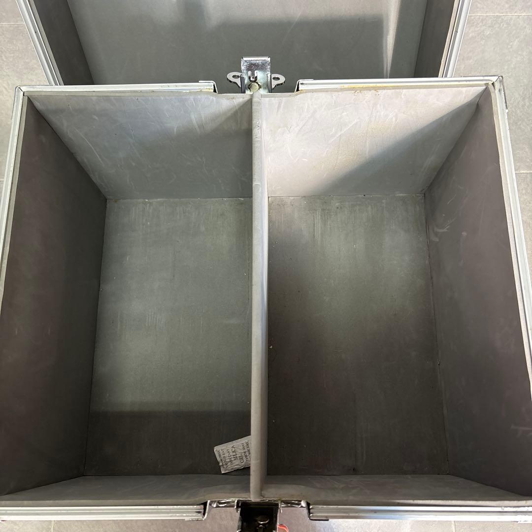 フライトケース　輸送用ハードケース　LPケース