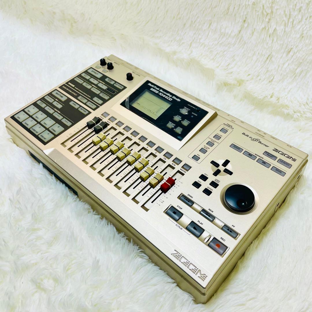 希少　動作品　BOSS MRS-1044CD マルチトラックレコーダー　ボス