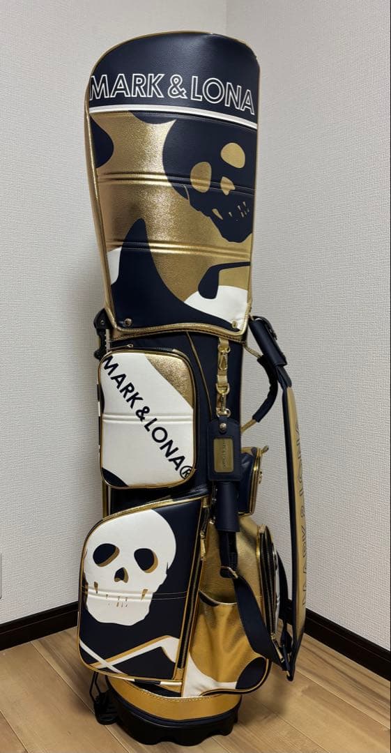 MARK & LONA キャディバッグ　ヘッドカバーセット