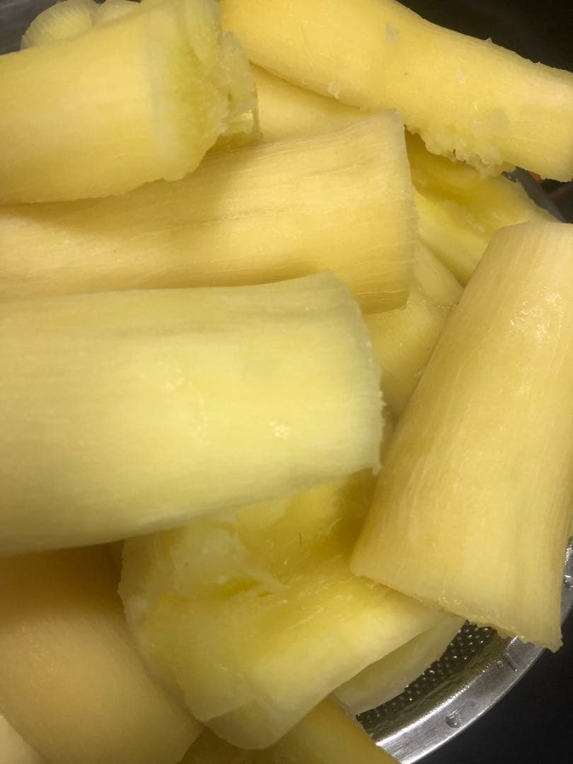 キャッサバ芋8キロ