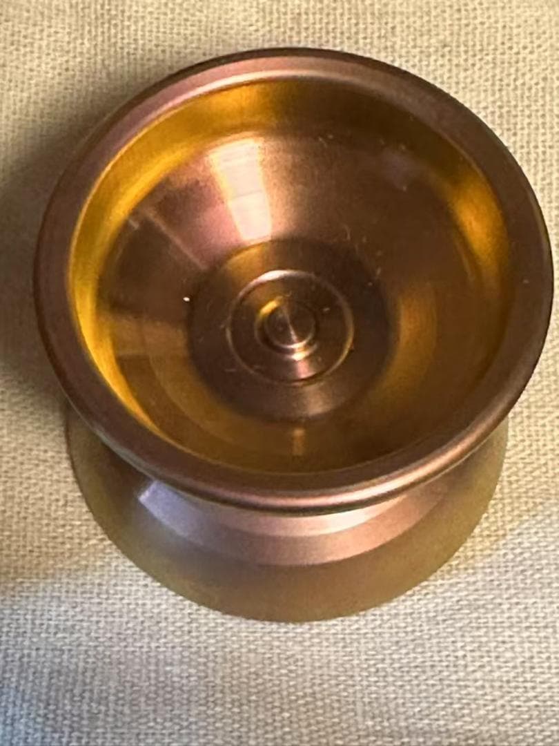 ムスタング グレード5（ピンクゴールドオーロラ）ヨーヨー