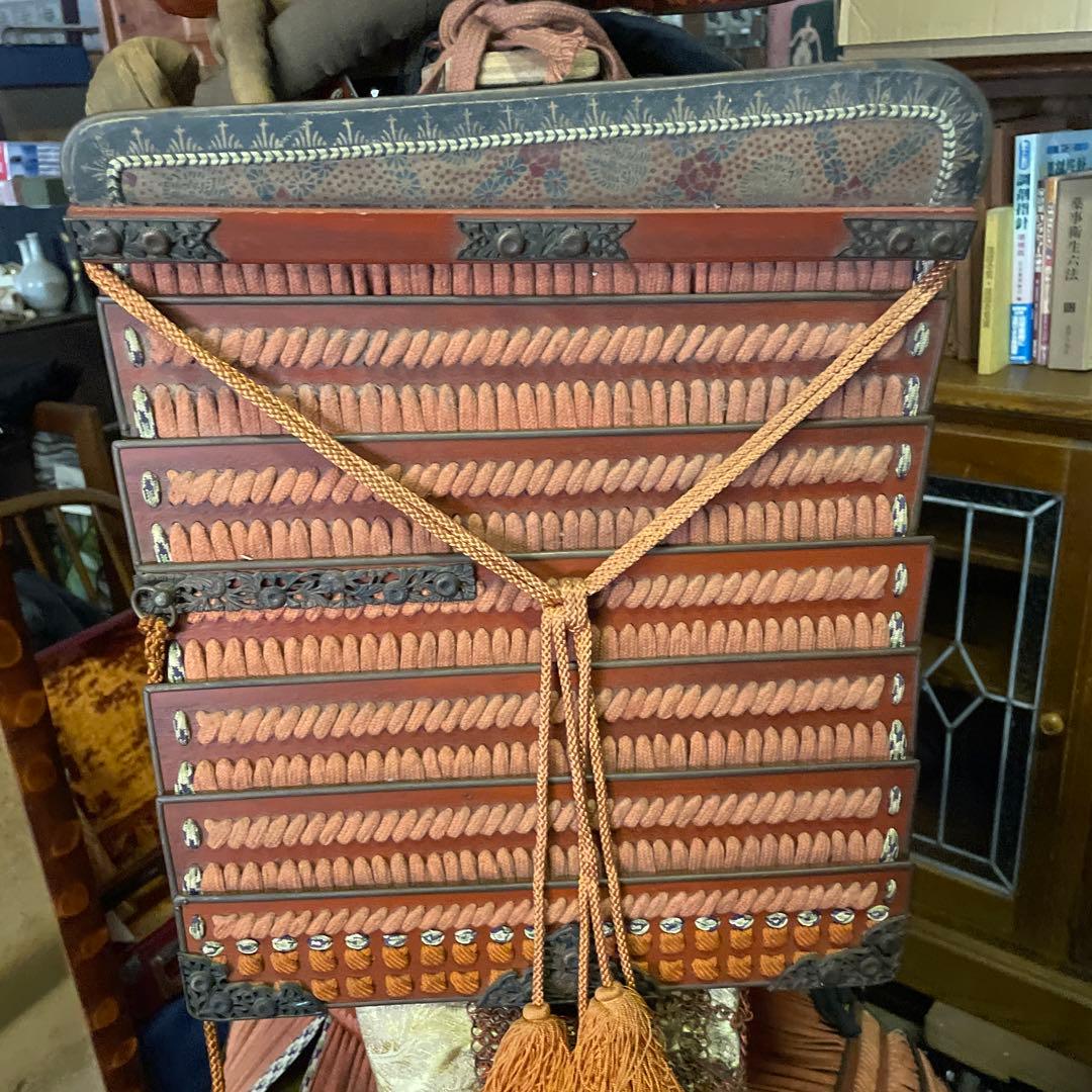 等身大赤備え鎧一式/赤塗龍文二枚胴独鈷文前立て兜/甲冑 鎧兜 着用可能 元箱付き