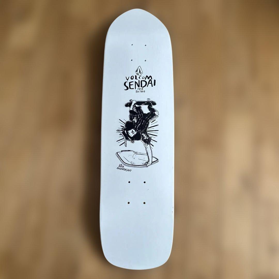Volcom Sendai スケートボードデッキ