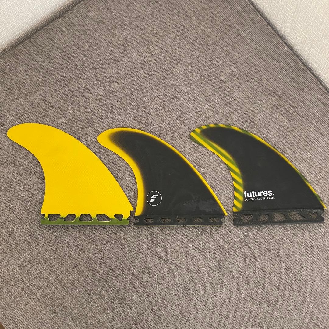 ★未使用★futures★フューチャーフィン★PYZEL★パイゼル★FIN★