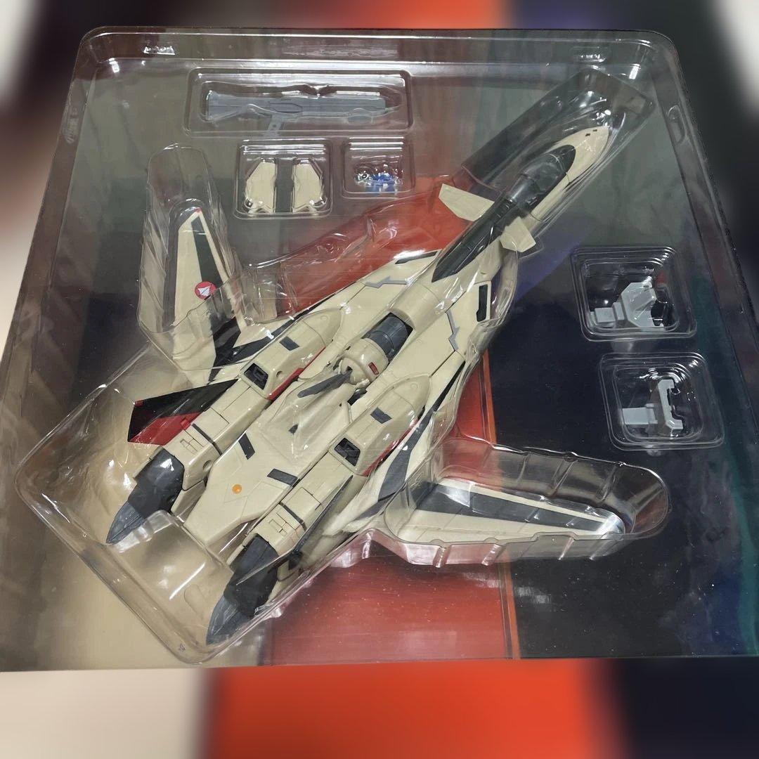 マクロスプラス YF-19