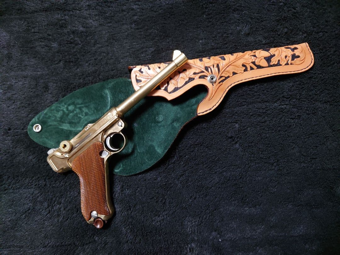 ルガー08のフルホルスター