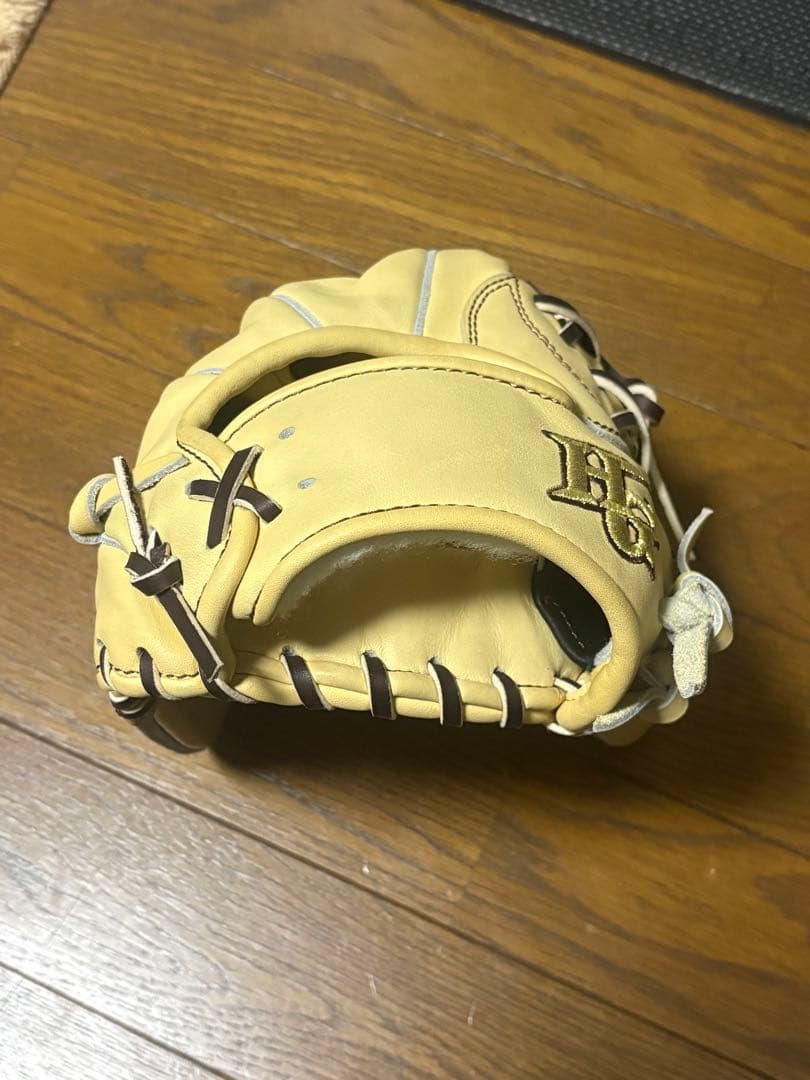 ハイゴールド　硬式グローブ　技極　内野手用　湯もみ型付け済み
