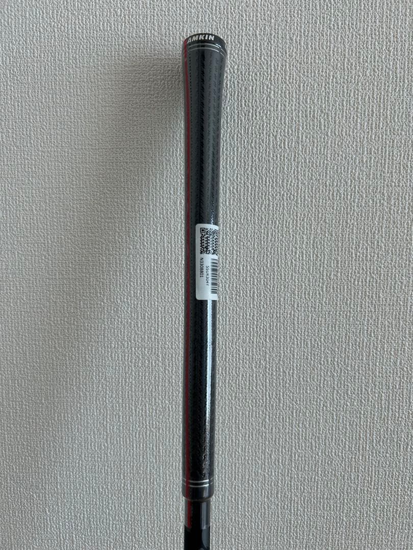 テーラーメイド　Qi35 LS ドライバー　9度 純正シャフト　ヘッドカバー付き