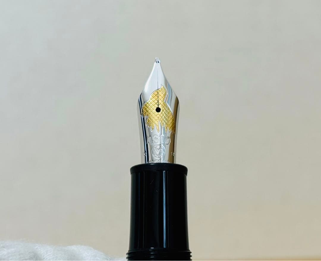 MONTBLANC モンブラン 万年筆 カラヤン