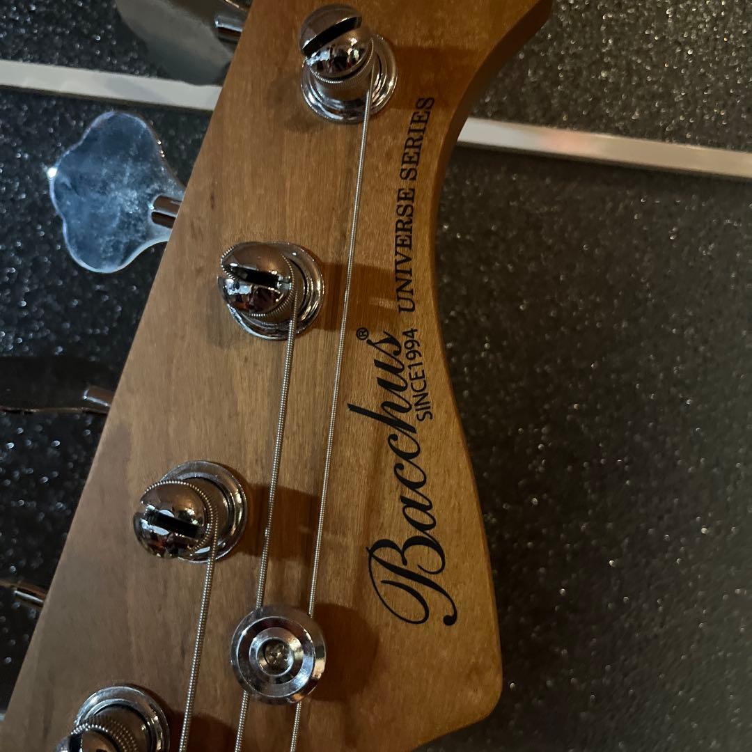 Bacchus Universe Series エレキベース ブラック
