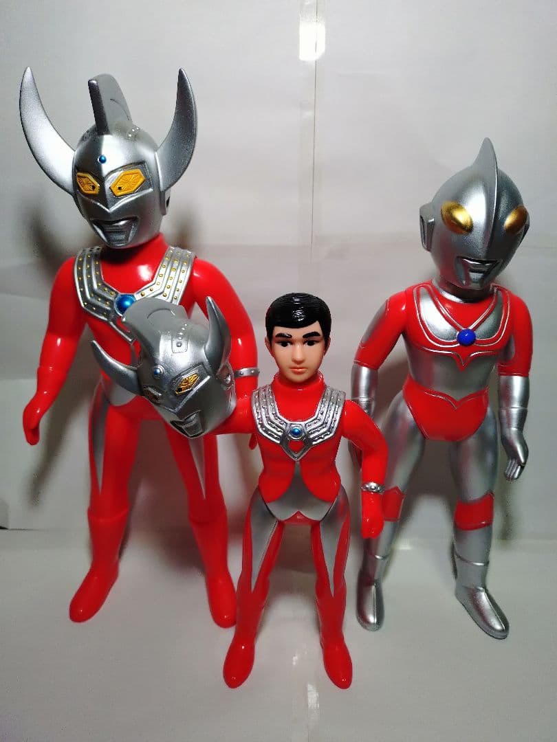 ブルマァク 復刻 マスク取れウルトラマンタロウ&大 帰ってきたウルトラマン