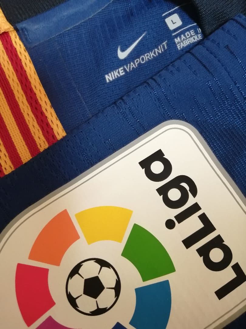 【オーセン/正規品】バルセロナ　イニエスタ　ユニフォーム