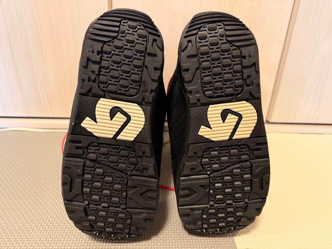 Burtonスノーボードブーツ ブラック