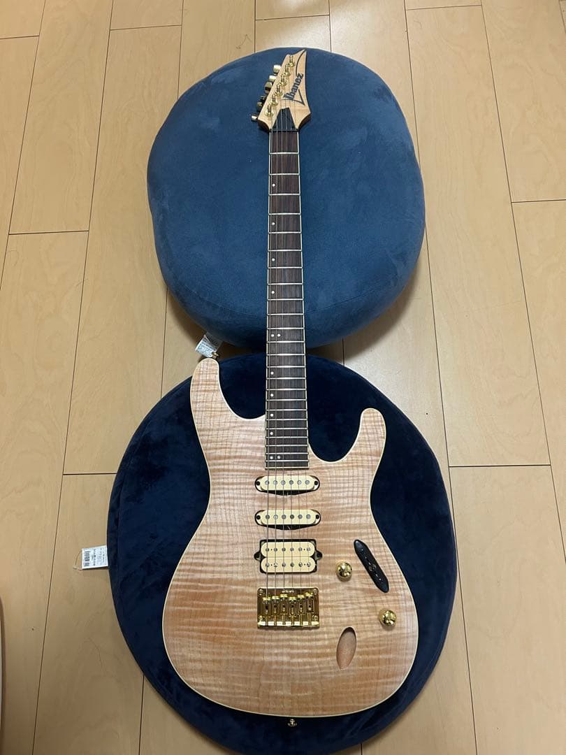 美品　Ibanez アイバニーズ　SEW761FM-NTF