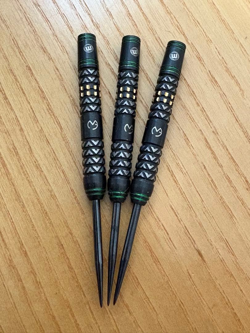 【Winmau】MVGヴァンテージ 24g スティール