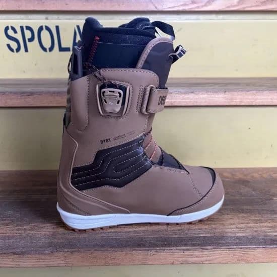 DEELUXE 2026 【EMPIRE CTF】OUD WOOD 23.5cm