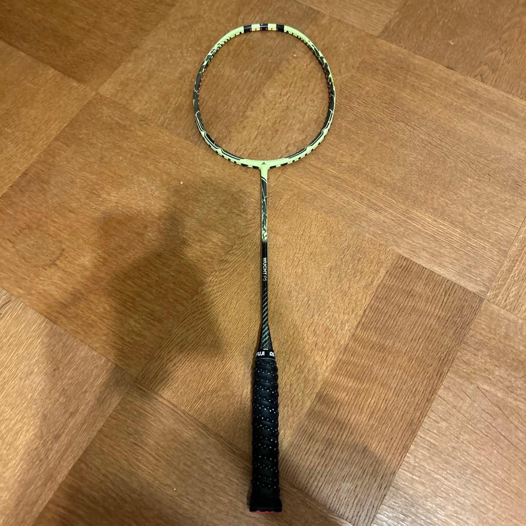 1日限定セールWUCHT P5 バドミントンラケット