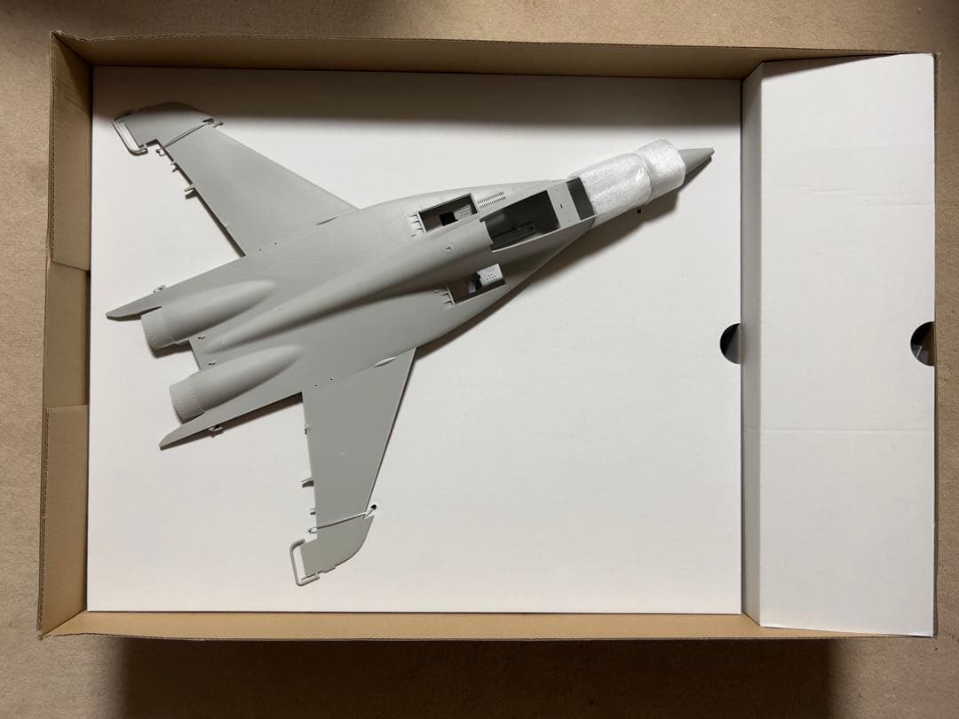 Russian MIG-29UB Fulcrum 1/32スケール