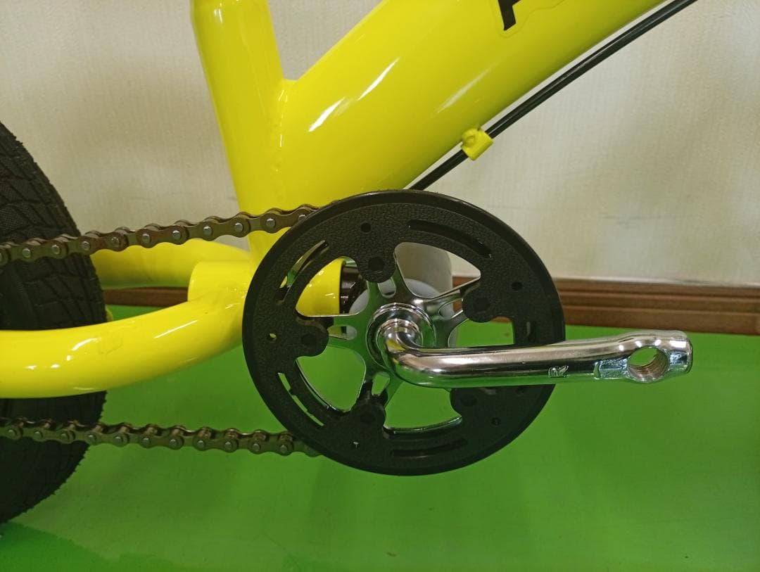 新品未使用 3in1 子供自転車 キックバイク 12インチ GREEN色