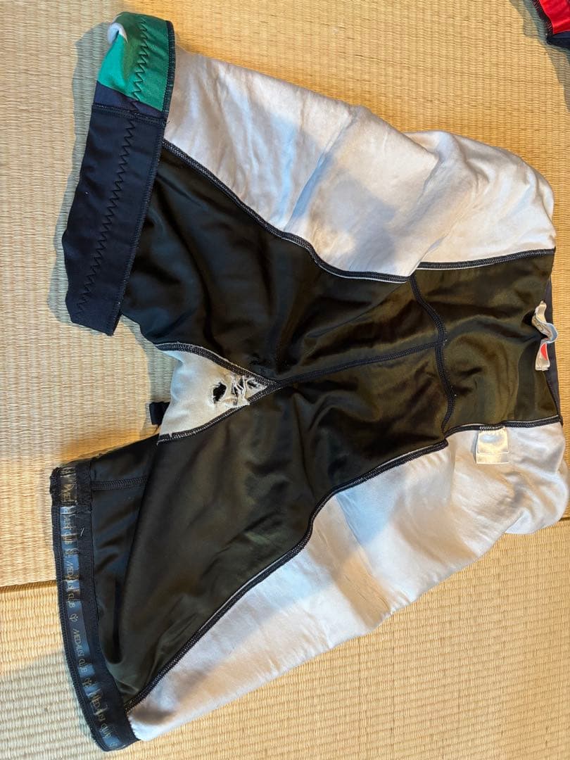 競輪、レーサーパンツセット(中古、破れあり)