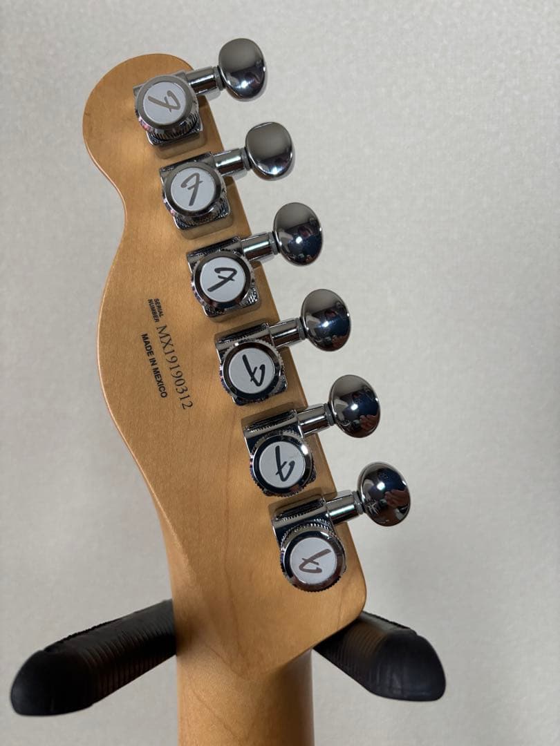 ギター Fender Deluxe Telecaster Thinline MOD