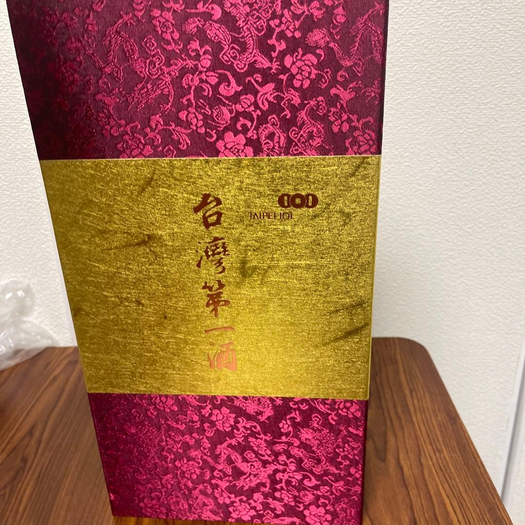 台湾第一酒台北101酒、59度、数限定販売