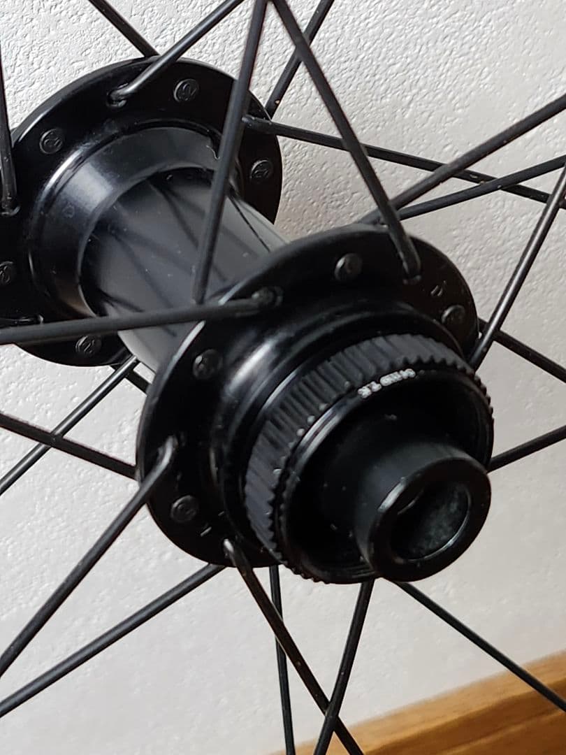 Bontrager アルミホイール AFFINITY TLR、美品タイヤセット