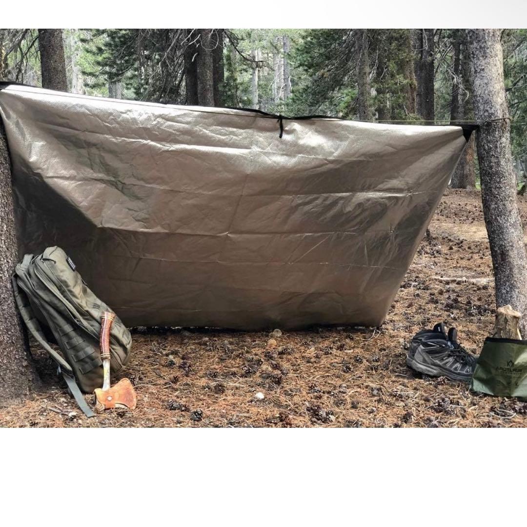 高耐久サバイバルブランケット 断熱断熱反射タープ 60インチ x 82インチ