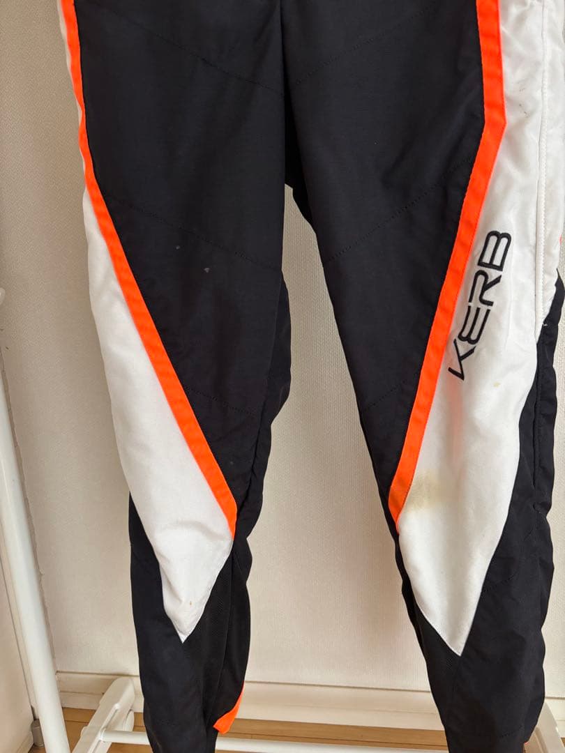 eparcoレーシングスーツ