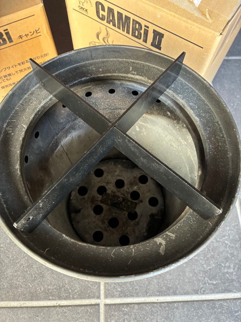 尾上製作所の焚き火台「CAMBi」と「CAMBi Ⅱ」のセット+オマケ