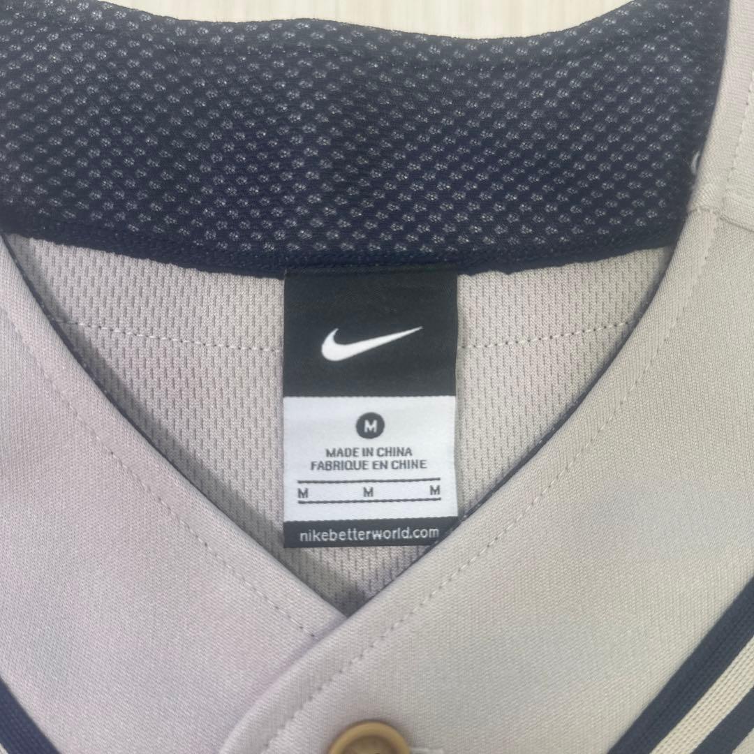 ライオンズユニフォーム