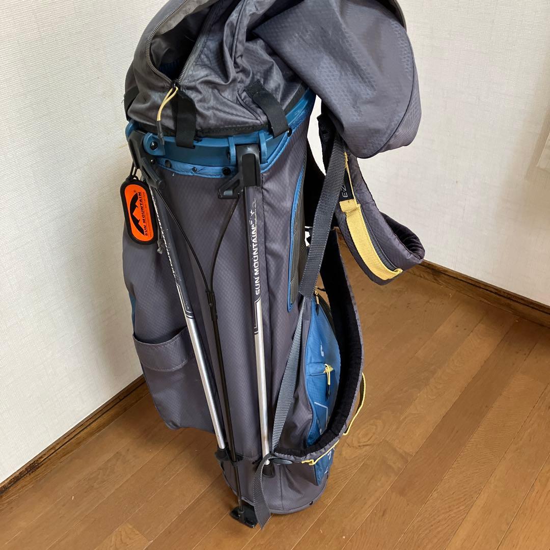 サンマウンテンのスタンド式ゴルフバッグ(軽量)