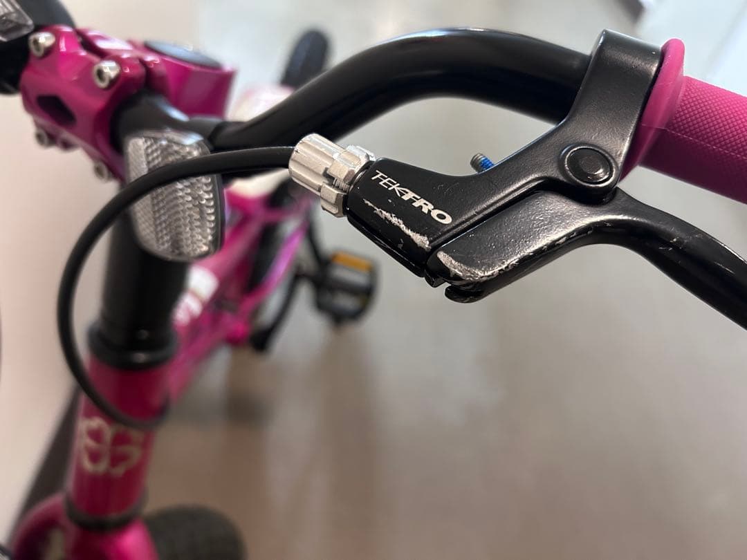 【直接受渡】ヨツバサイクル　20インチ　クリスタルピンク