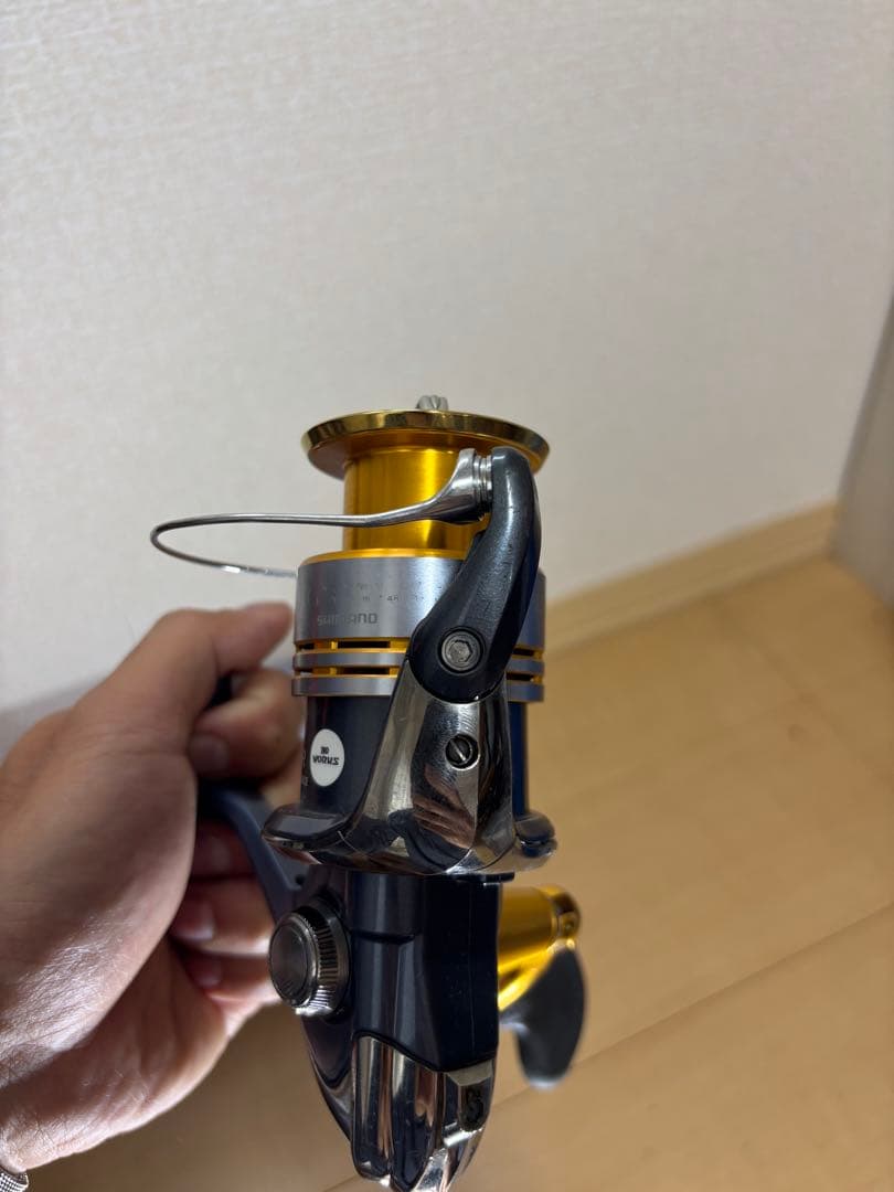 SHIMANO ツインパワーsw4000XG スピニングリール シマノ