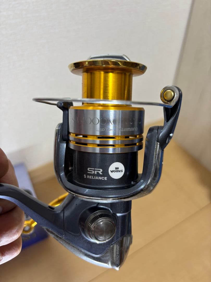 SHIMANO ツインパワーsw4000XG スピニングリール シマノ