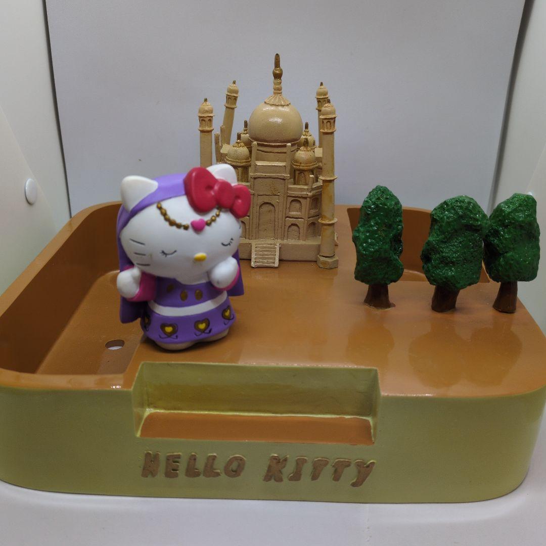 ハローキティ 世界遺跡めぐりガーデニングプランター12個セット