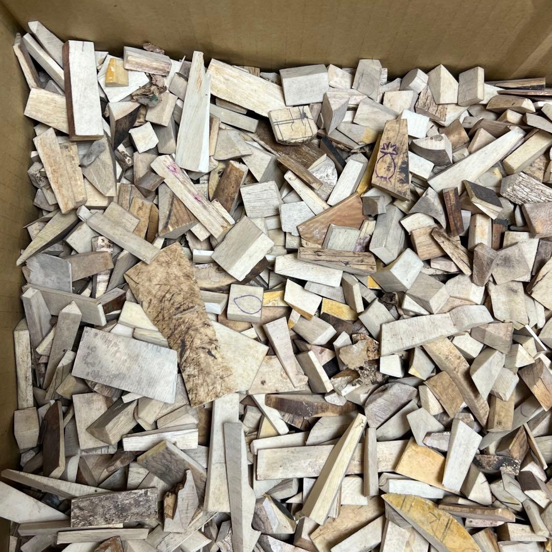 極上素材 8571g 東キ8-0212②