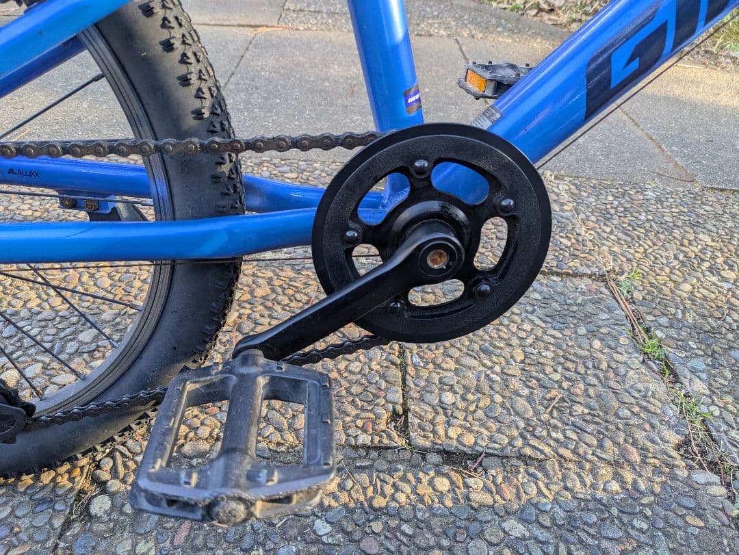 自転車 20インチ キッズバイク ジャイアント