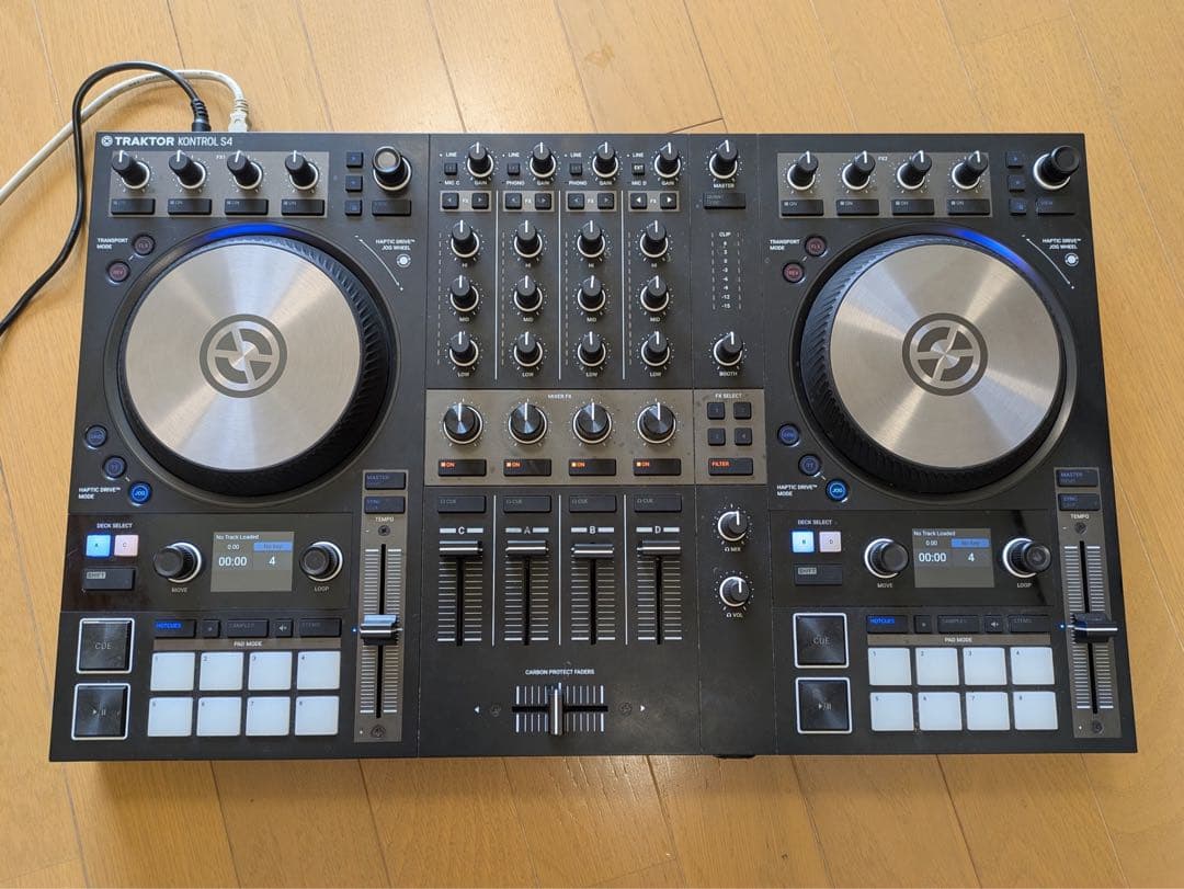 Traktor Kontrol S4 MK3＋Magmaケース＋他付属品