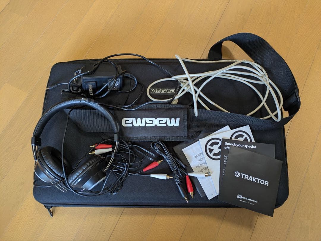 Traktor Kontrol S4 MK3＋Magmaケース＋他付属品