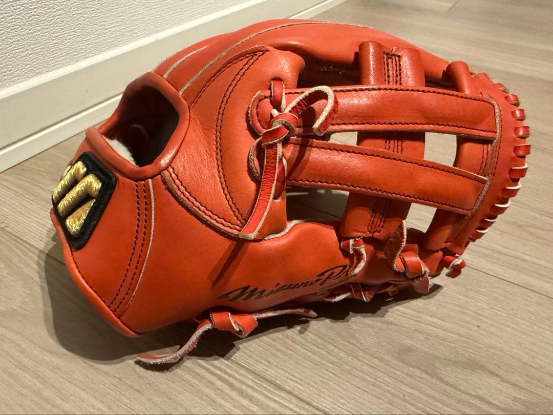 【超美品】ミズノプロビックM 軟式用オーダーグローブ　軟式　グローブ　ミズノプロ