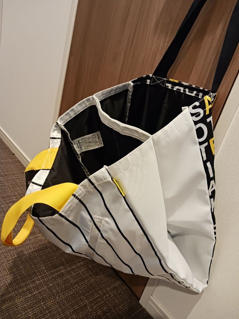 阪神タイガース　チャンピオンズ　優勝記念　バッグ