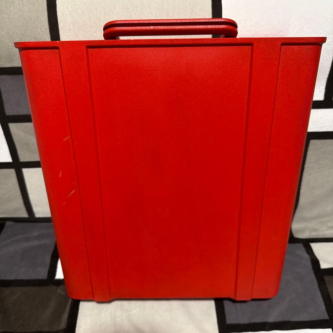 Olivetti Valentine オリベッティ バレンタイン タイプライター