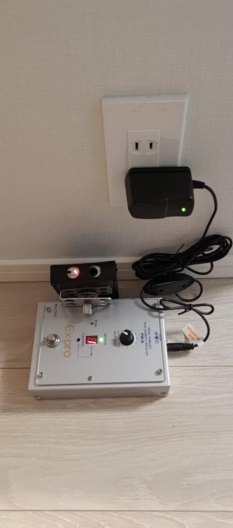 [ギター・ベースワイヤレス] Ex-pro PW-T（送信機）PW-R（受信機）