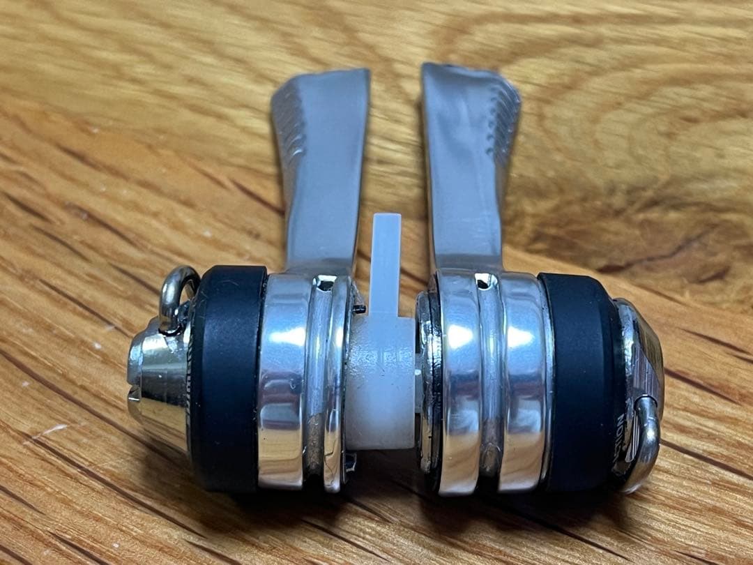 DURA-ACE SL-7700 シフター