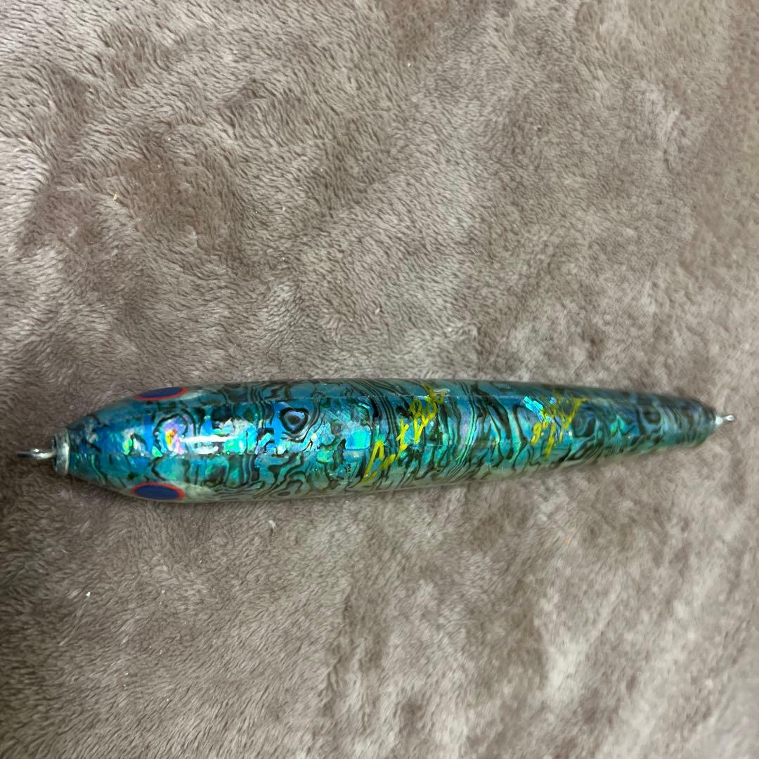 貝田ルアー　カットバック