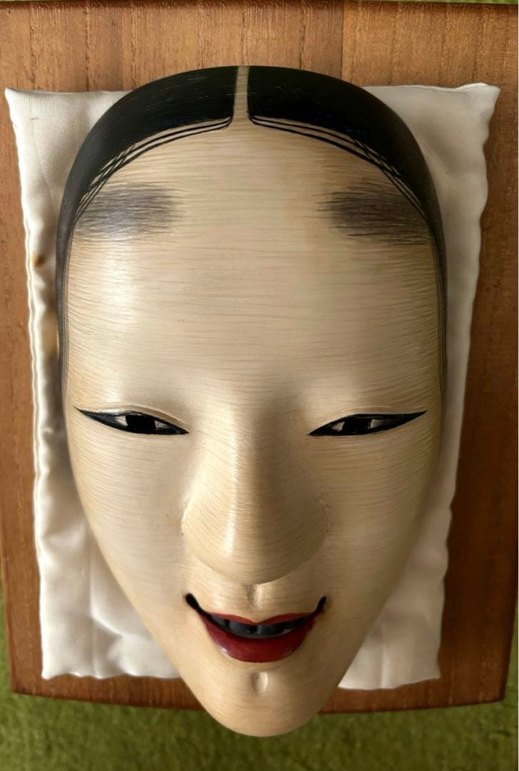 能楽　能面　小面　若女