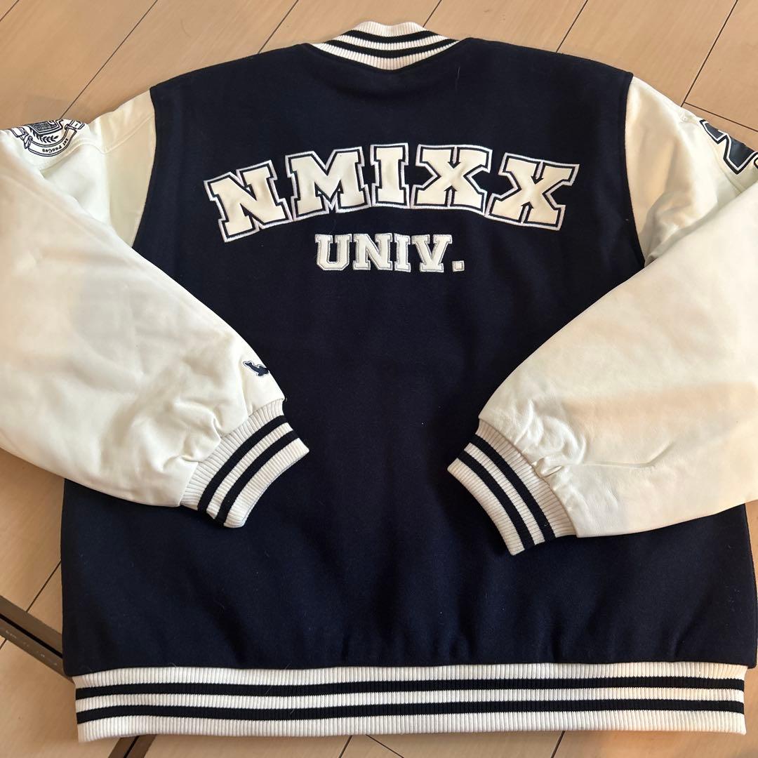 【新品未使用品】NMIXX univ. スタジャン