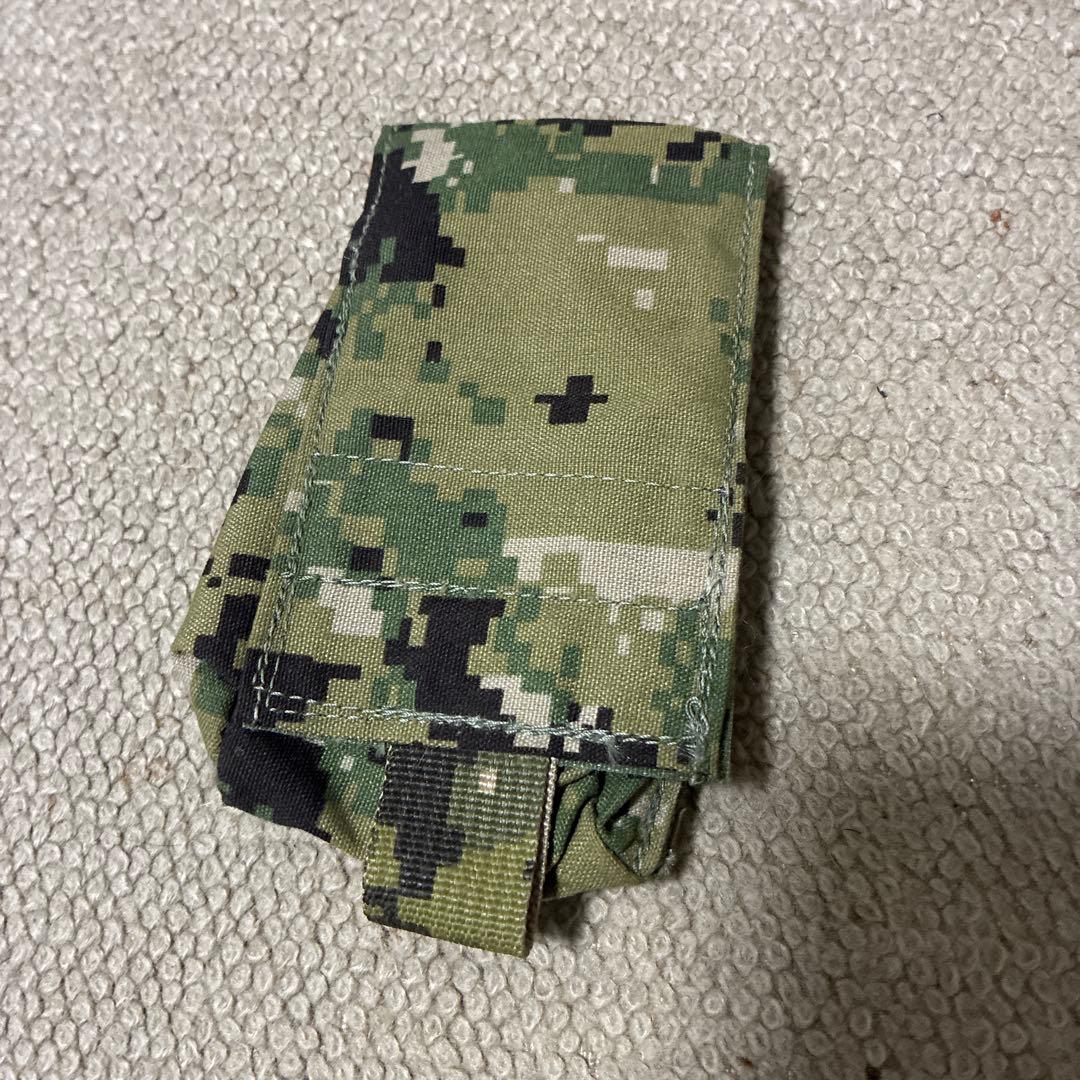 個人装備 LBT 2586-B AOR2 Utility Pouch EAGLE